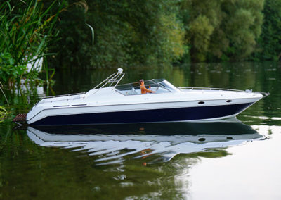 Sea Ray 380 SS